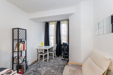 Fitzjohns Avenue, Hampstead, London, NW3 - Photo 2