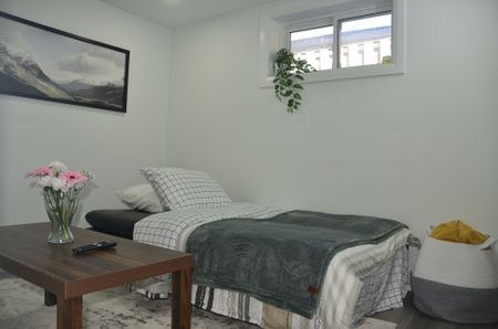 For Lease - 1001 Pharmacy Avenue Unit# Bsmt, Toronto, Ontario - Photo 4