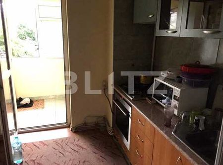 Apartament cu 3 camere, decomandat, 75 mp, garaj optional, zona Piata Marasti - Fotografie 4