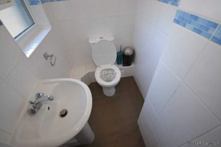 1 bedroom property to rent in Reading - Photo 4