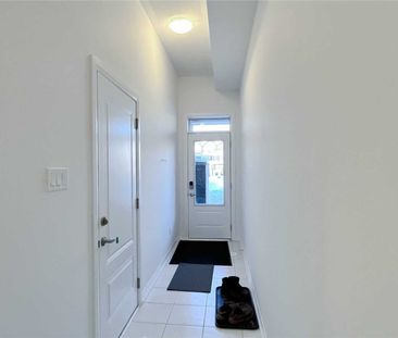 For Lease - 37 Saigen Lane, Markham, Ontario - Photo 3