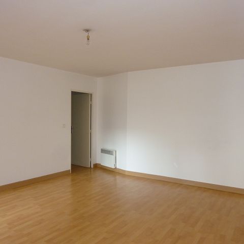 Location Appartement 3 pièces 68m² ORLEANS 45000 - Photo 1