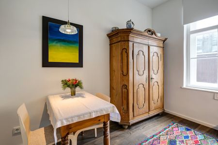 Prime location! Temporary living near Nymphenburg Palace - Photo 5