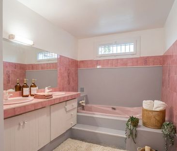 Location Maison 6 pièces 189m² CAGNAC LES MINES 81130 - Photo 6