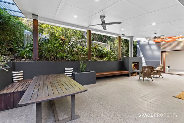 Family Entertainer With Private Resort Feel - Photo 1