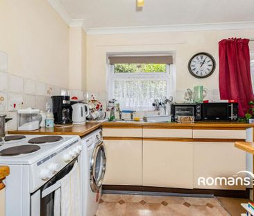 1 bedroom flat to rent - Photo 6
