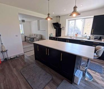 Somerton Road, Street, BA16 - Photo 6