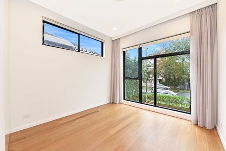 15A Flood Street, Leichhardt NSW 2040 - House For Rent | Domain - Photo 3