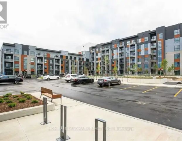 121 - 95 DUNDAS STREET W | 121 - 95 DUNDAS STREET W, Oakville - Photo 1