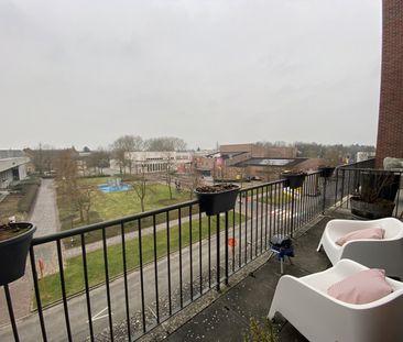 Ruim appartement met twee badkamers op toplocatie - Foto 2