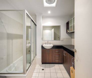 Two Bedroom Townhouse in Complex of Six - Photo 5