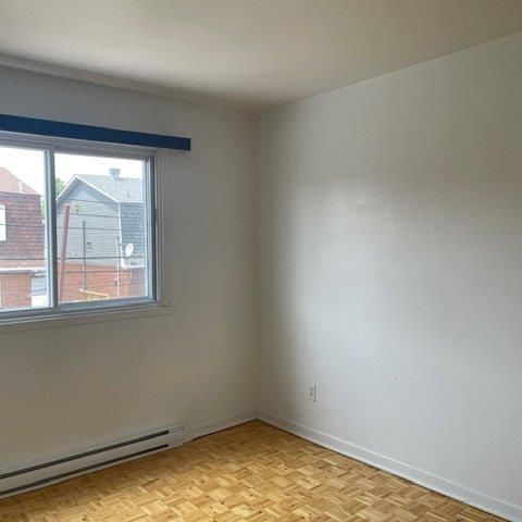 896 Rue Lussier - Photo 1