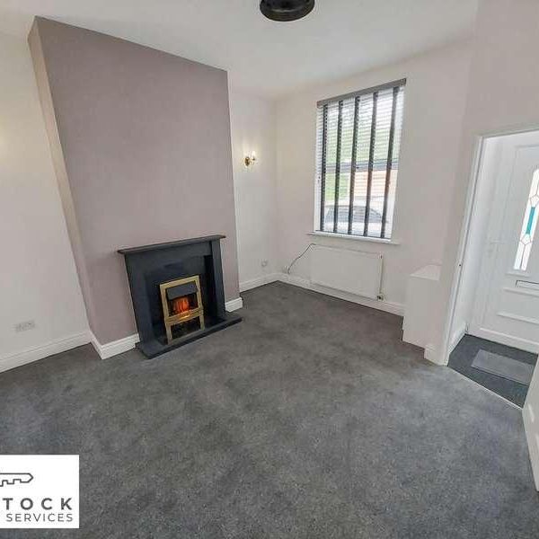 Grimshaw Lane, Middleton, Manchester, M24 - Photo 1