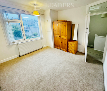 3 bedroom house to rent Torrington Avenue, Coventry, CV4 - Photo 5