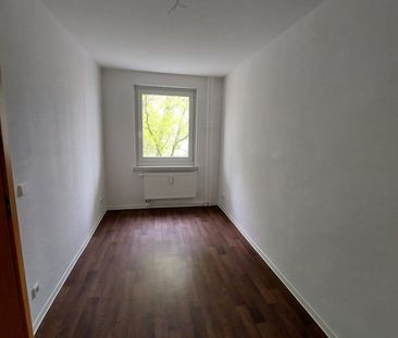 Schöne Familienwohnung / Bad mit Fenster - Photo 3