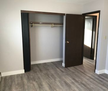 Green Briar North – 2 Bedroom - Photo 6