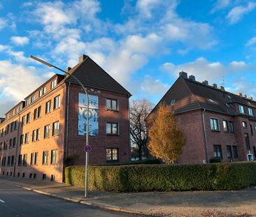 Wohnen unter dem Dach, ruhig und zentral - Photo 6