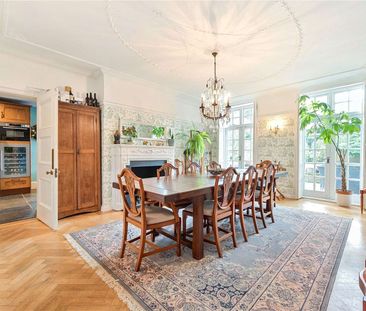 A substantial detached Edwardian property with beautiful South faci... - Photo 6