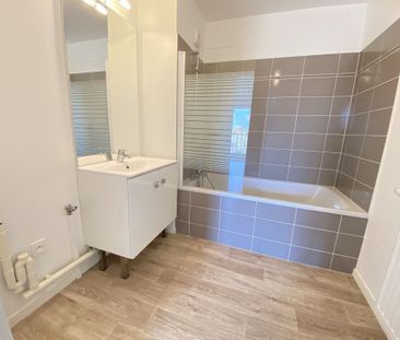 Location Appartement 2 pièces 44m² - Photo 6