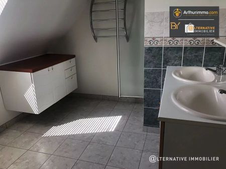 Location Maison 5 pièces 91 m2 à Vitré - Photo 2