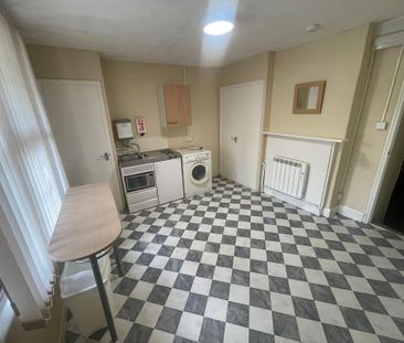 1 bedroom flat to rent - Photo 3