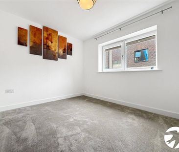 2 bedroom end of terrace house to rent - Photo 6