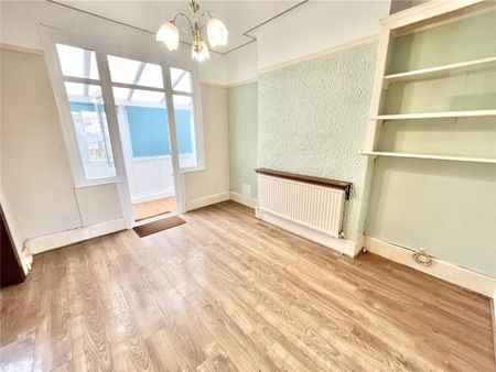 Oakhurst Road, Southend-on-Sea, Essex, SS2 5DT - Photo 5