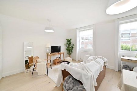 1 bedroom conversion flat with 1 reception and 1 bathroom in Marylebone, W1U - Photo 2
