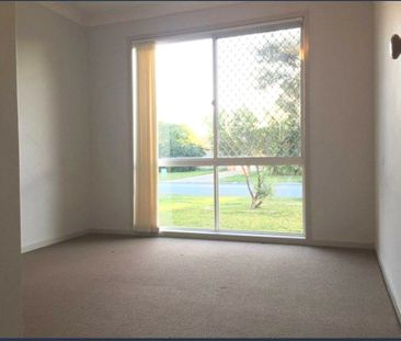 28 Silkyoak Circuit, Fitzgibbon QLD, Belconnen - Photo 4