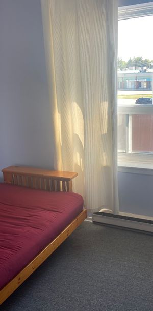 2 bedroom fully furnished unit in southeast Burlington - Photo 1