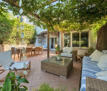 Luxury Semidetached House for rent in Estepona, Spain - Photo 2