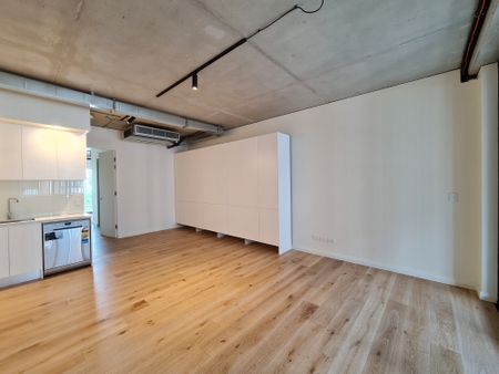 CONVENIENCE & LOCATION - "ST PETERS PARKSIDE APARTMENTS" - Photo 2