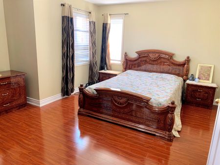 For Lease - 4845 Potomac Court Unit# First and Second Floor, Mississauga, Ontario - Photo 4