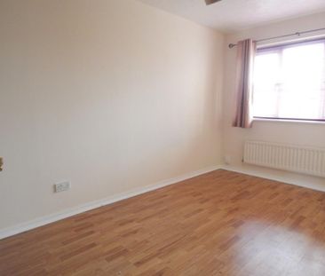 3 bedroom end of terrace house to rent - Photo 6