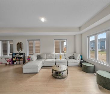 For Lease - 121 Oakmont Drive, Loyalist, Ontario - Photo 3