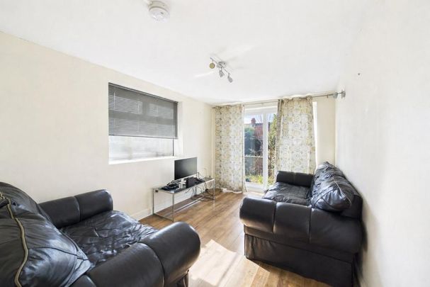 5 bedroom house share to rent - Photo 1
