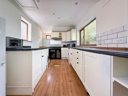 1 bedroom end of terrace house to rent - Photo 5