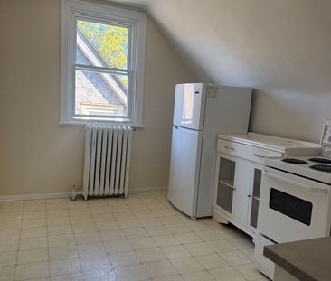 For Lease - 4 Undermount Avenue Unit# 3, Hamilton, Ontario - Photo 5