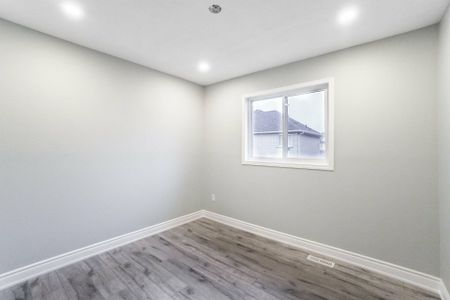 For Lease - 15 Masters Green Crescent Unit# Upper, Brampton, Ontario - Photo 4