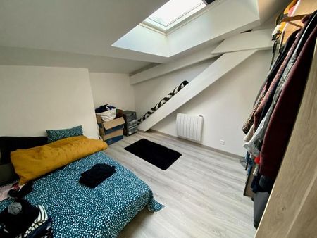 Location Appartement 4 pièces 115m² CHERBOURG-EN-COTENTIN 50100 - Photo 2