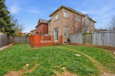 For Lease - 319 Duskywing Way, Oakville, Ontario - Photo 4