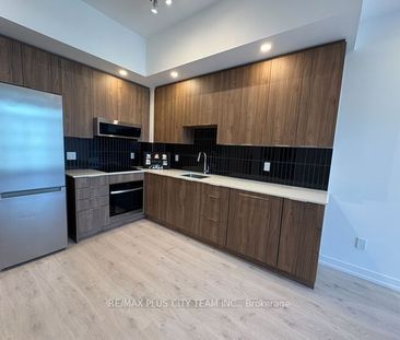 For Lease - 2501 Saw Whet Boulevard Unit# 456, Oakville, Ontario - Photo 5