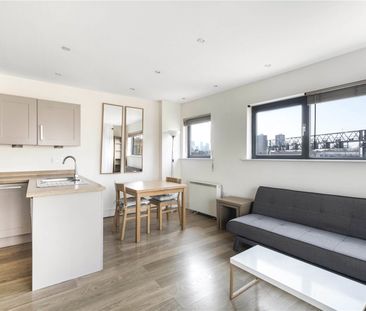 Tower Bridge Road, London, SE1 2AW - Photo 1