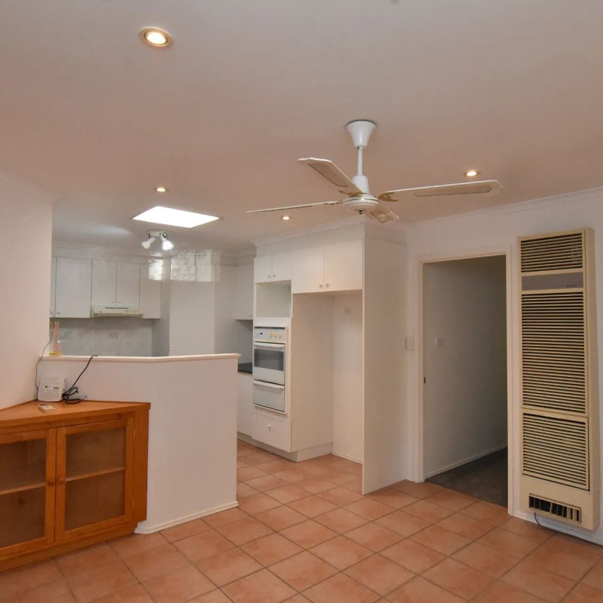 12/40 Sid Barnes Crescent, - Photo 1