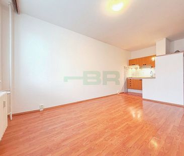 Pronájem bytu 1+kk 29 m² - Photo 2