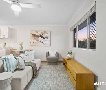 Refined Apartment Living in the Heart of Newmarket - Photo 1