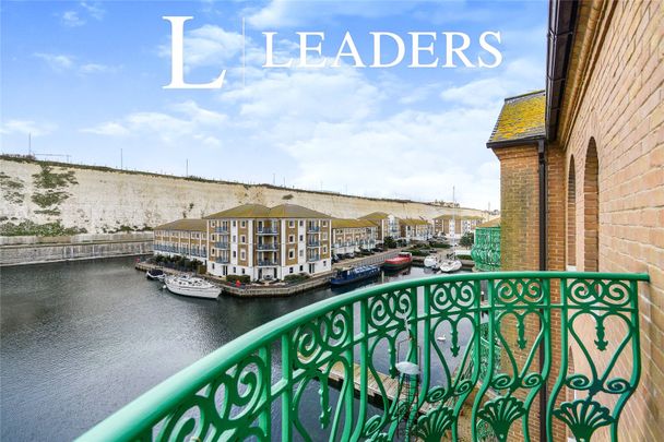 2 bedroom apartment to rent Wellington Court, The Strand, Brighton, BN2 - Photo 1