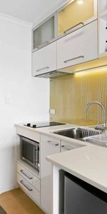 Self contained unit - Photo 3