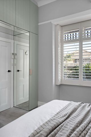 Bright, Beautiful & Perfectly Positioned - Photo 4