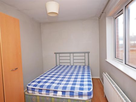 45 St. Judes Parade, - Photo 5